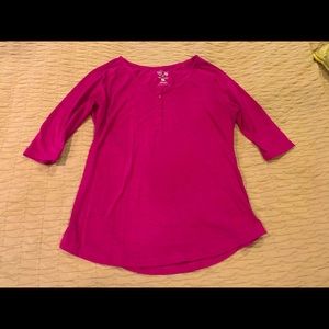 Mountain Hardwear small Henley shirt